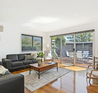 Bask at The Glade - Rejuvenate Stays - Foster Accommodation