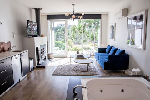 Polperro Villas - Foster Accommodation 4