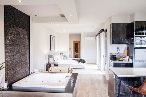Polperro Villas - Foster Accommodation 8