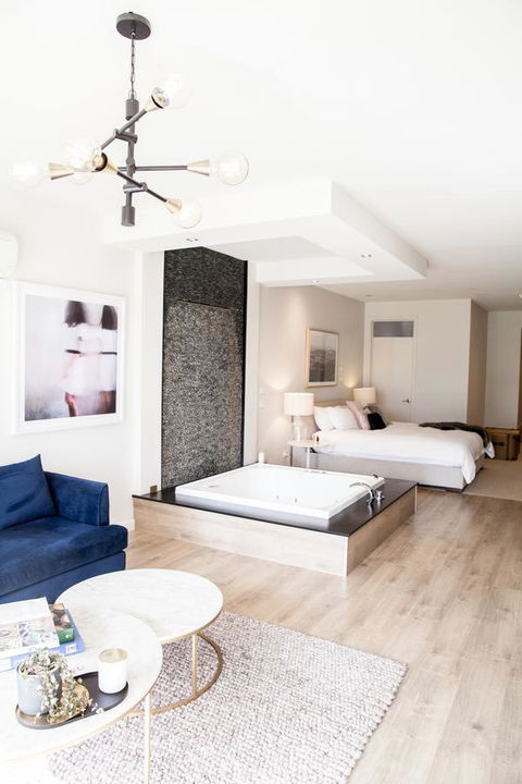Polperro Villas - Foster Accommodation 9
