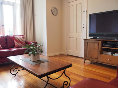 Beechwood Apartment - Foster Accommodation 15