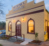 The Old Mechanics - Foster Accommodation
