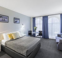 Best Western Cathedral Motor Inn - Foster Accommodation