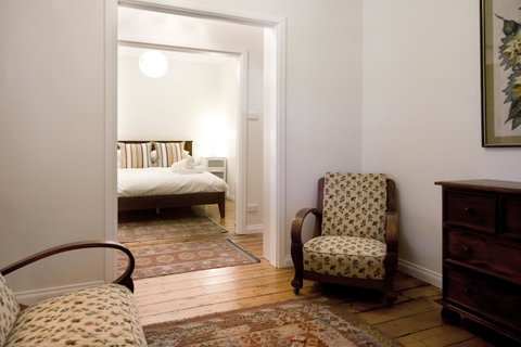 Cabrito - Foster Accommodation 5