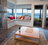 Points South By The Sea - Foster Accommodation