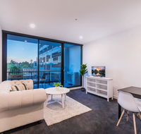 Astrina 2 Bed 2 Bath Apartment - Foster Accommodation