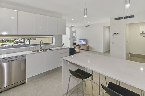 Aquarius Kawana - Foster Accommodation 12