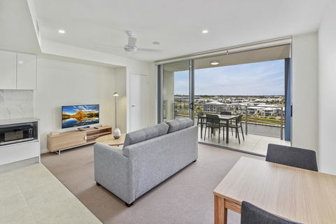 Aquarius Kawana - Foster Accommodation 13