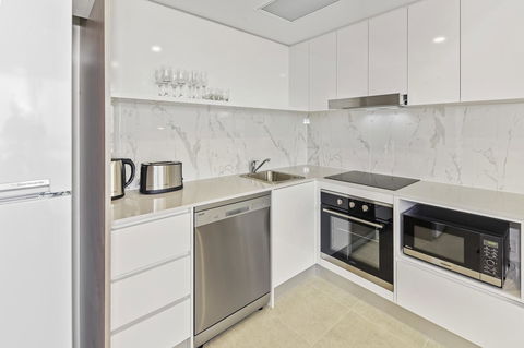 Aquarius Kawana - Foster Accommodation 24