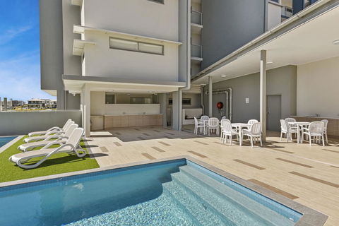 Aquarius Kawana - Foster Accommodation 3