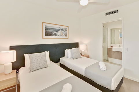 Aquarius Kawana - Foster Accommodation 26
