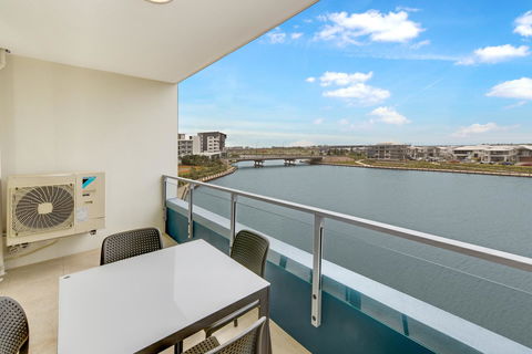 Aquarius Kawana - Foster Accommodation 5
