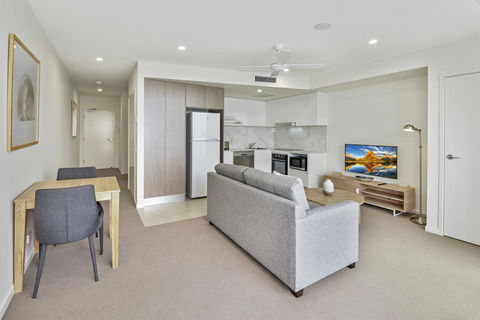 Aquarius Kawana - Foster Accommodation 20