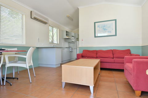 BIG4 Breeze Holiday Parks - Rainbow Beach - Foster Accommodation 8