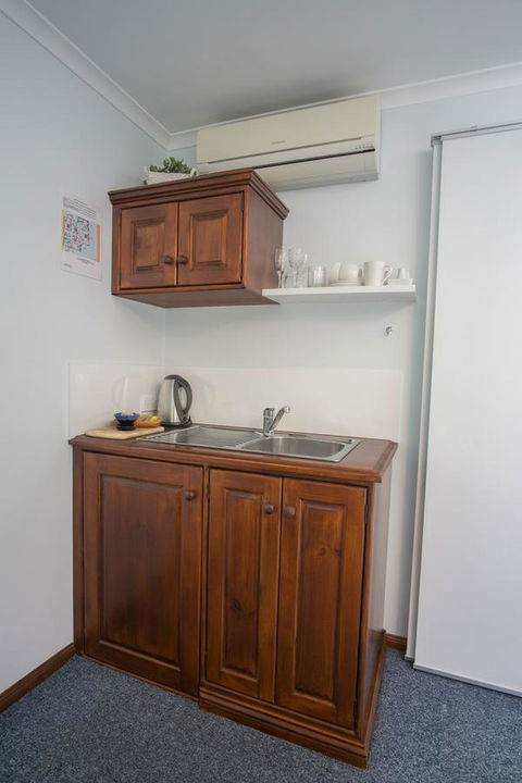Debbie\'s Place - Foster Accommodation 1