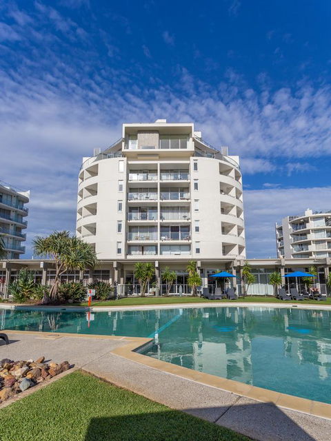 Ramada By Wyndham Marcoola Beach - Foster Accommodation 11
