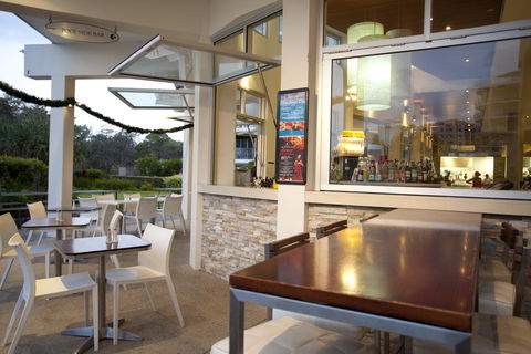 Ramada By Wyndham Marcoola Beach - Foster Accommodation 24