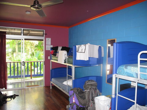 Cool Bananas Backpackers - Foster Accommodation 43