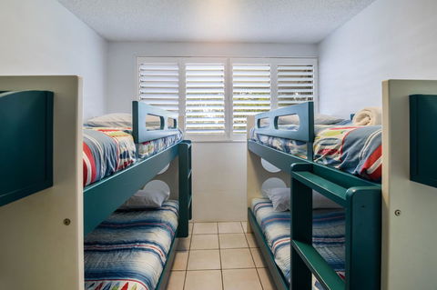Sunseeker Holiday Apartments - Foster Accommodation 29