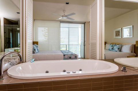 Plantation Resort At Rainbow - Foster Accommodation 7