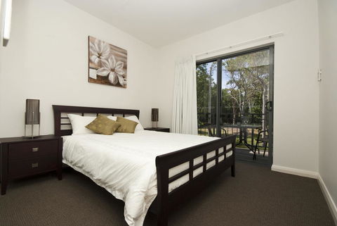 Woodville Beach Townhouse 6 - Foster Accommodation 12