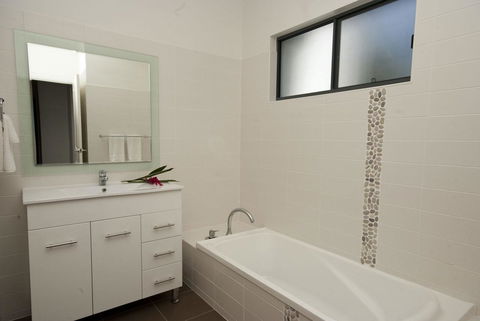 Woodville Beach Townhouse 6 - Foster Accommodation 9