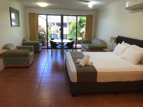 Coral Cove Resort - Foster Accommodation 4