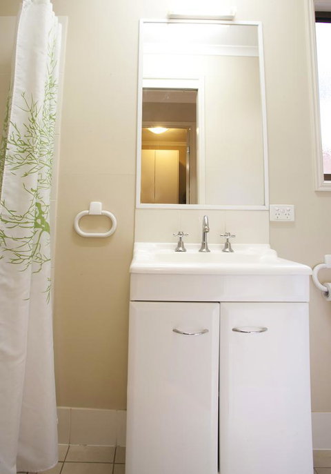 Captain Cook Holiday Village 1770 - Foster Accommodation 25