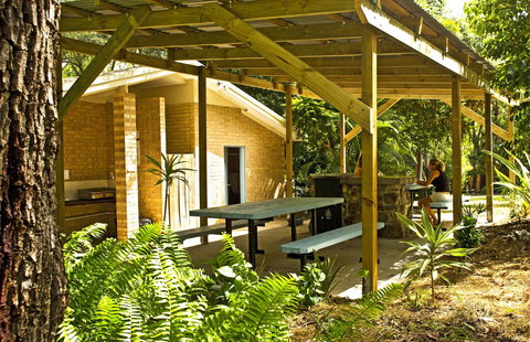 Captain Cook Holiday Village 1770 - Foster Accommodation 9