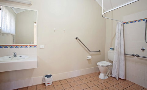 Captain Cook Holiday Village 1770 - Foster Accommodation 28