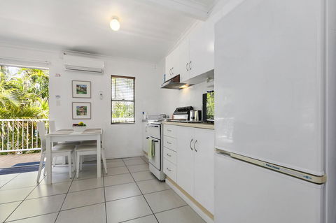 Beachcomber Peregian Beach - Foster Accommodation 9