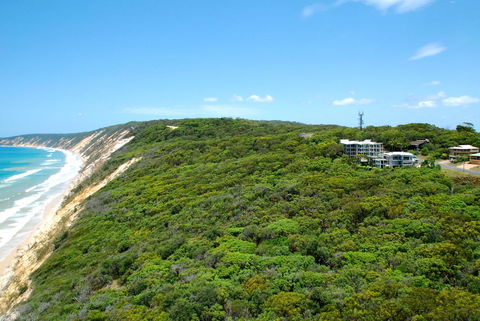 Rainbow Ocean Palms Resort - Foster Accommodation 9
