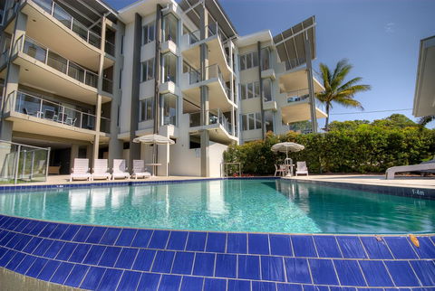 Rainbow Ocean Palms Resort - Foster Accommodation 18