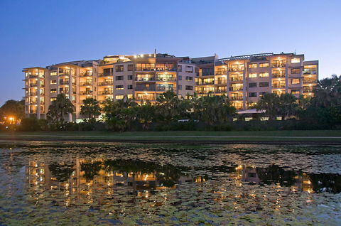 The Mirage Resort Alexandra Headland - Foster Accommodation 1
