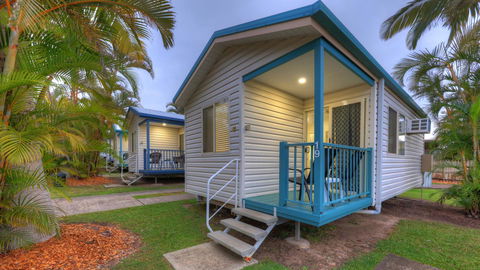 Alex Beach Cabins And Tourist Park - Foster Accommodation 35