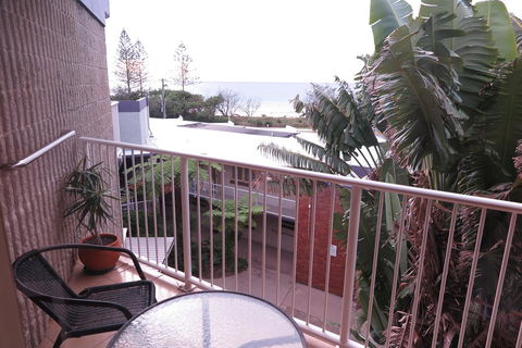 Northpoint Holiday Apartments - Foster Accommodation 9