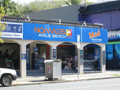 Nomads Airlie Beach - Foster Accommodation 20