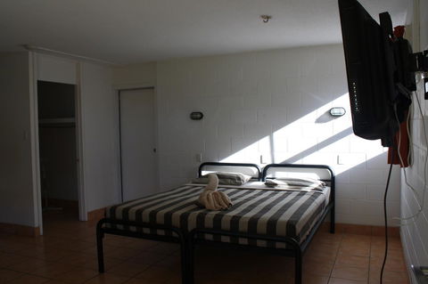 Nomads Airlie Beach - Foster Accommodation 22