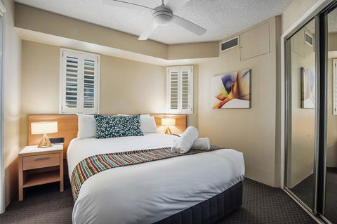 Landmark Resort - Foster Accommodation 12