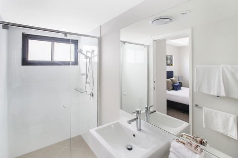 Direct Collective - Sea Breeze Mooloolaba - Foster Accommodation 7