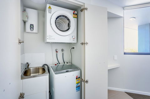 Direct Collective - Sea Breeze Mooloolaba - Foster Accommodation 18