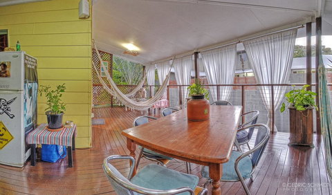 KiteSurf 1770 Beach House - Foster Accommodation 10