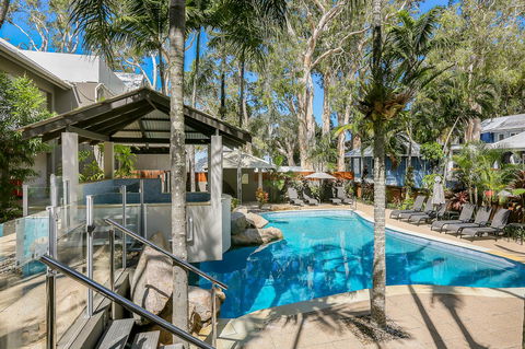 Paradise On The Beach Resort - Foster Accommodation 3
