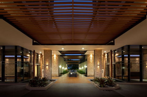 Oaks Redcliffe Mon Komo Suites - Foster Accommodation 14