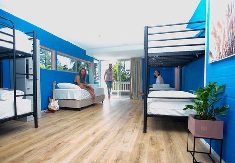 Rainbow Bay Backpackers - Foster Accommodation 11