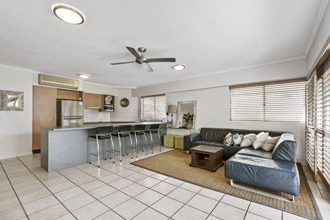 Riverside - Foster Accommodation 3
