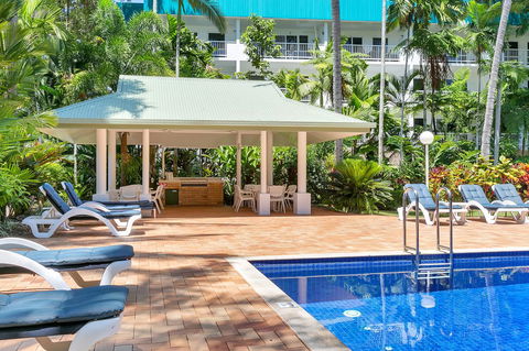 Agincourt Beachfront Apartments - Foster Accommodation 6