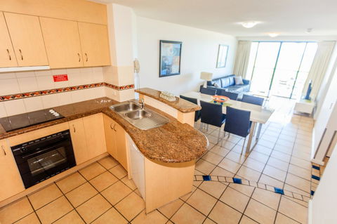 Grand Palais Boolarong Beachside Apartments - Foster Accommodation 35