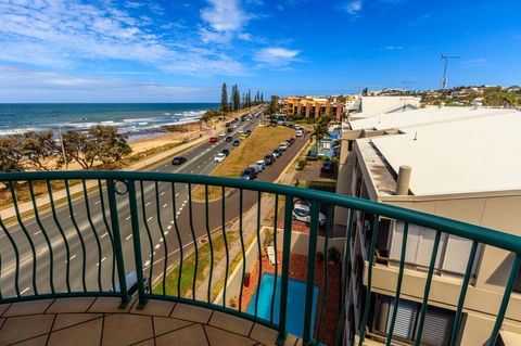 Grand Palais Boolarong Beachside Apartments - Foster Accommodation 23