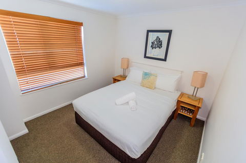 Grand Palais Boolarong Beachside Apartments - Foster Accommodation 27